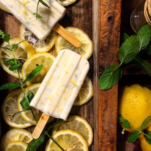 LEMON MINT SHRUB YOGURT POPSICLES