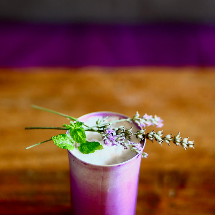 LAVENDAR & LEMON GIN FIZZ